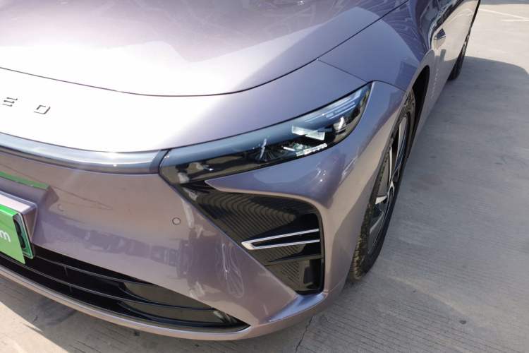 Used EXEED Star Era ES 2025 Extended-Range Max Urban Assisted Driving Left Front Headlight