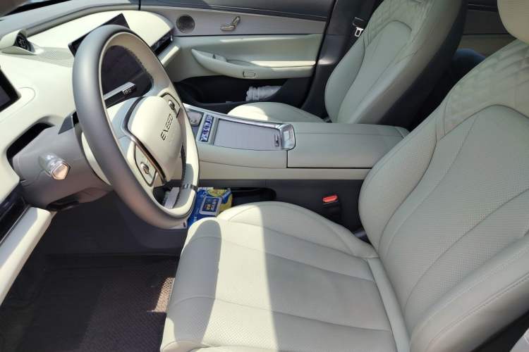 Used EXEED Star Era ES 2025 Extended-Range Max Urban Assisted Driving Left Front Seat