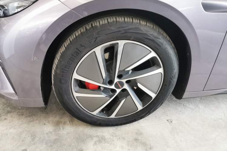 Used EXEED Star Era ES 2025 Extended-Range Max Urban Assisted Driving Left Front Wheel Hub