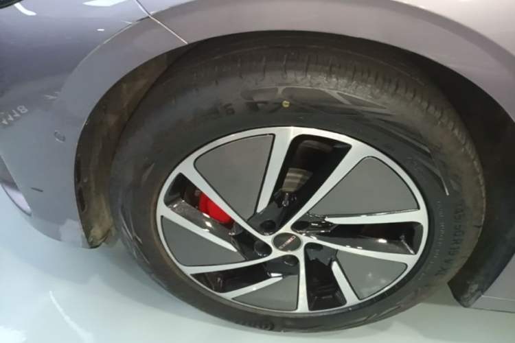 Used EXEED Star Era ES 2025 Extended-Range Max Urban Assisted Driving Left Front Wheel Hub