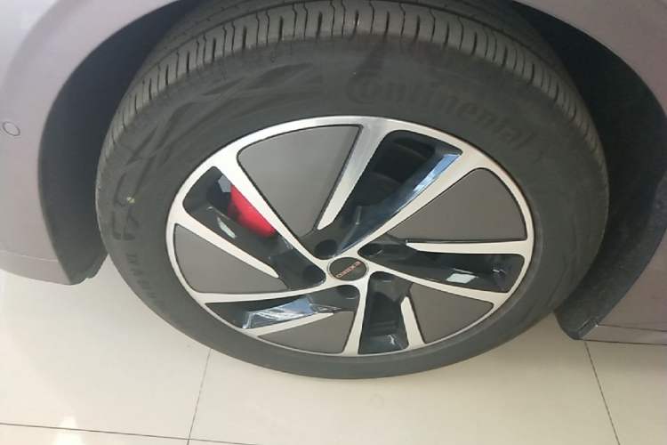 Used EXEED Star Era ES 2025 Extended-Range Max Urban Assisted Driving Left Front Wheel Hub