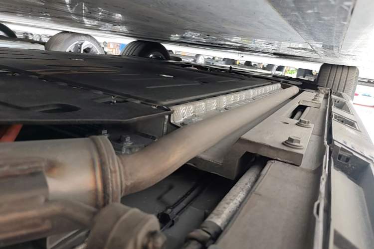 Used EXEED Star Era ES 2025 Extended-Range Pro High-Speed Driver Assistance Left Side Sill