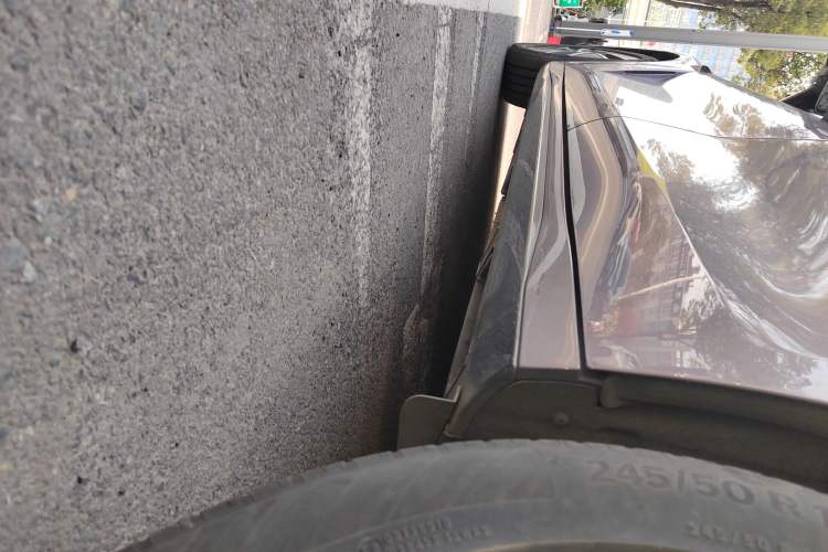 Used EXEED Star Era ES 2025 Extended-Range Max Urban Assisted Driving Left Side Sill
