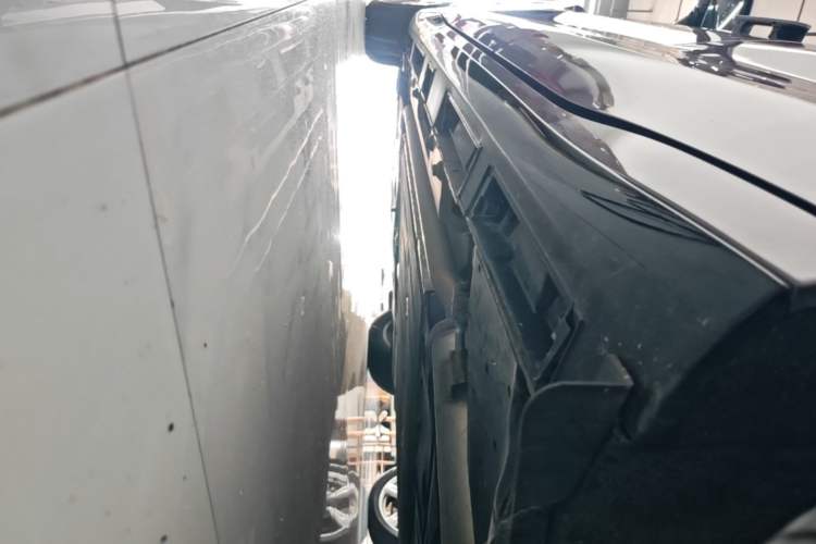 Used EXEED Star Era ES 2025 Extended-Range Max Urban Assisted Driving Left Side Sill