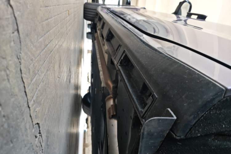 Used EXEED Star Era ES 2025 Extended-Range Max Urban Assisted Driving Left Side Sill