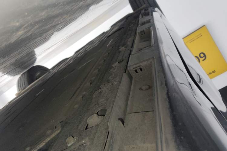 Used EXEED Star Era ES 2025 Extended-Range Max Urban Assisted Driving Left Side Sill