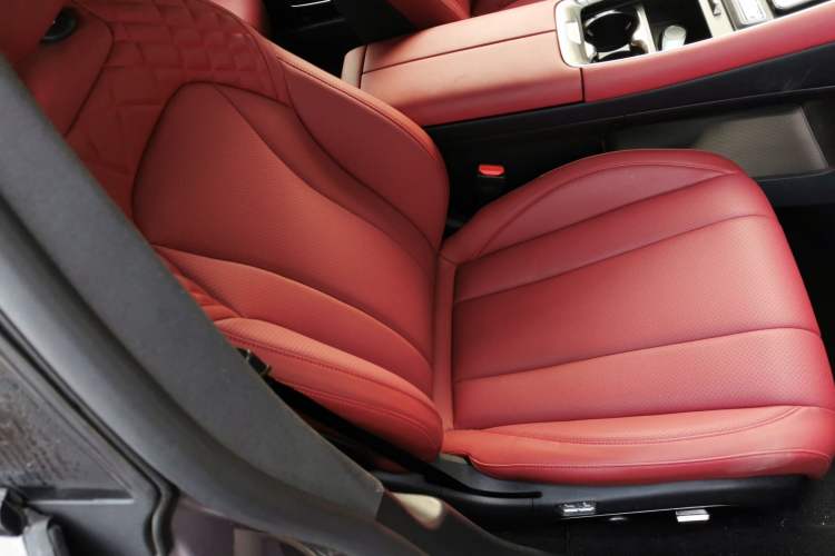 Used EXEED Star Era ES 2025 Extended-Range Max Urban Assisted Driving Right Front Seat