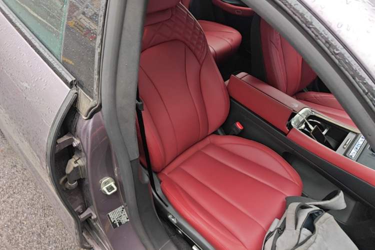 Used EXEED Star Era ES 2025 Extended-Range Max Urban Assisted Driving Right Front Seat