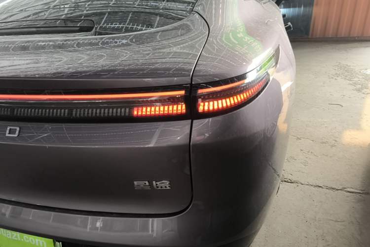 Used EXEED Star Era ES 2025 Extended-Range Max Urban Assisted Driving Right Rear Taillight