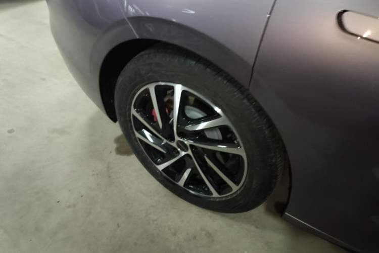 Used EXEED Star Era ES 2025 Extended-Range Max Urban Assisted Driving Right Rear Wheel Hub