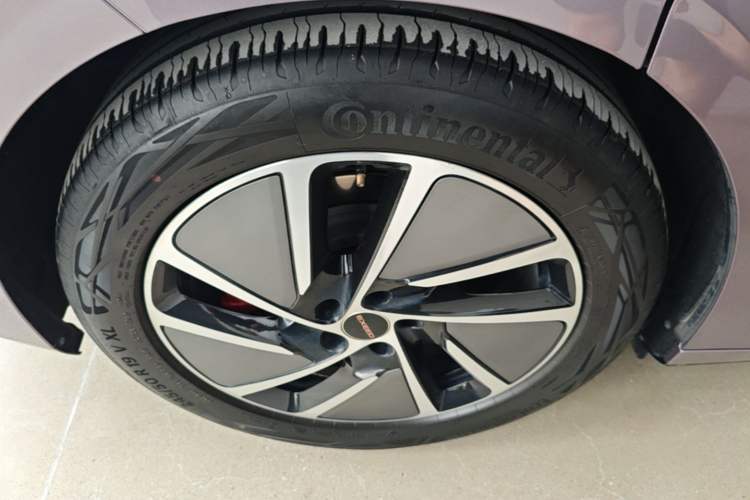Used EXEED Star Era ES 2025 Extended-Range Max Urban Assisted Driving Right Rear Wheel Hub