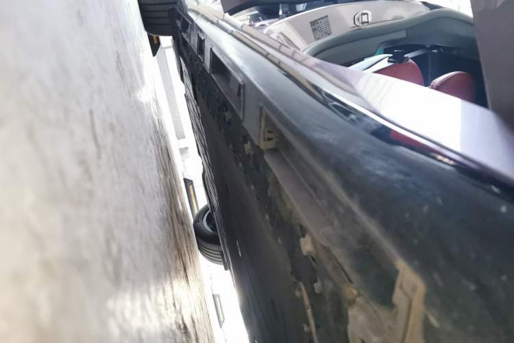 Used EXEED Star Era ES 2025 Extended-Range Max Urban Assisted Driving Right Side Sill