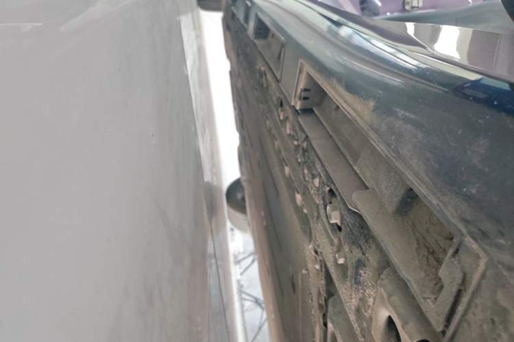 Used EXEED Star Era ES 2025 Extended-Range Max Urban Assisted Driving Right Side Sill
