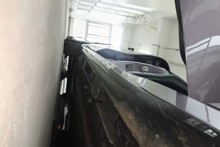 Used EXEED Star Era ES 2025 Extended-Range Max Urban Assisted Driving Right Side Sill