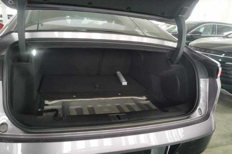 Used EXEED Star Era ES 2025 Extended-Range Max Urban Assisted Driving Trunk