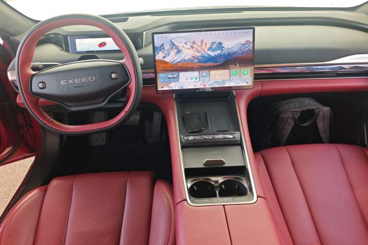 Used EXEED Star Era ES 2025 Pure Electric Pro Urban Driving Assistance 77 kWh Center Console