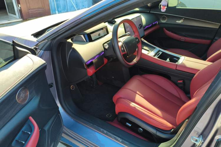 Used EXEED Star Era ES 2025 Extended-Range Ultra Four-Wheel-Drive Flagship Driver Seat