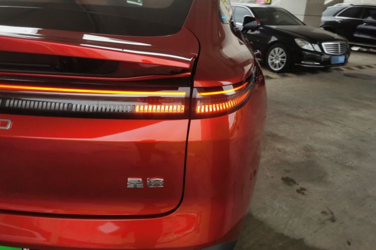 Used EXEED Star Era ES 2025 All-Electric Pro Four-Wheel Drive 77 kWh Exterior 1