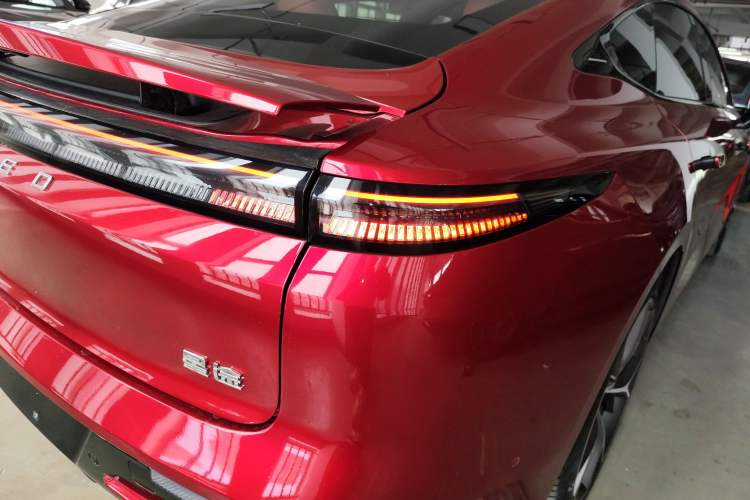 Used EXEED Star Era ES 2025 Pure Electric Ultra Flagship 100 kWh Exterior 3