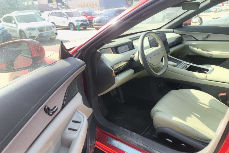 Used EXEED Star Era ES 2025 Pure Electric Pro Urban Driving Assistance 77 kWh Interior 3