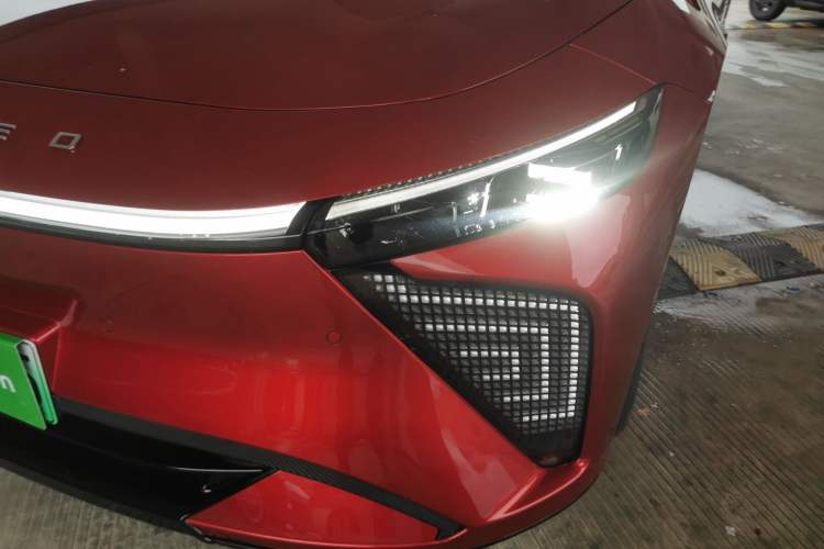 Used EXEED Star Era ES 2025 All-Electric Pro Four-Wheel Drive 77 kWh Left Front Headlight