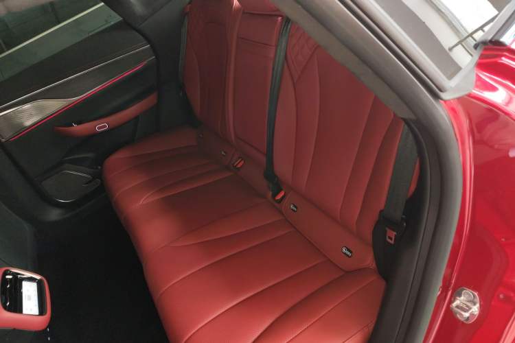 Used EXEED Star Era ES 2025 Pure Electric Ultra Flagship 100 kWh Left Rear Seat