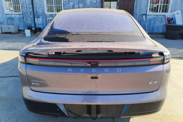 Used EXEED Star Era ES 2025 Extended-Range Ultra Four-Wheel-Drive Flagship Rear