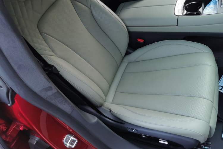 Used EXEED Star Era ES 2025 Pure Electric Ultra Flagship 100 kWh Right Front Seat