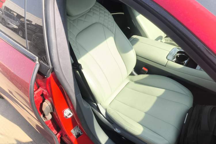 Used EXEED Star Era ES 2025 Pure Electric Pro Urban Driving Assistance 77 kWh Right Front Seat