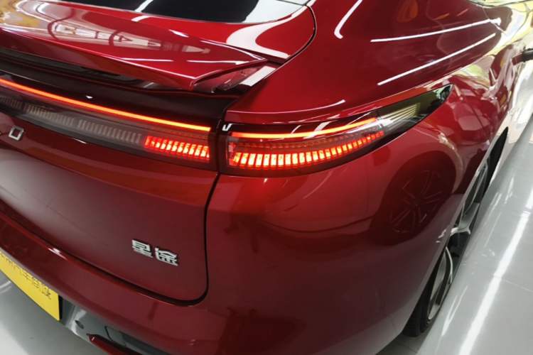 Used EXEED Star Era ES 2025 Pure Electric Pro Urban Driving Assistance 77 kWh Right Rear Taillight