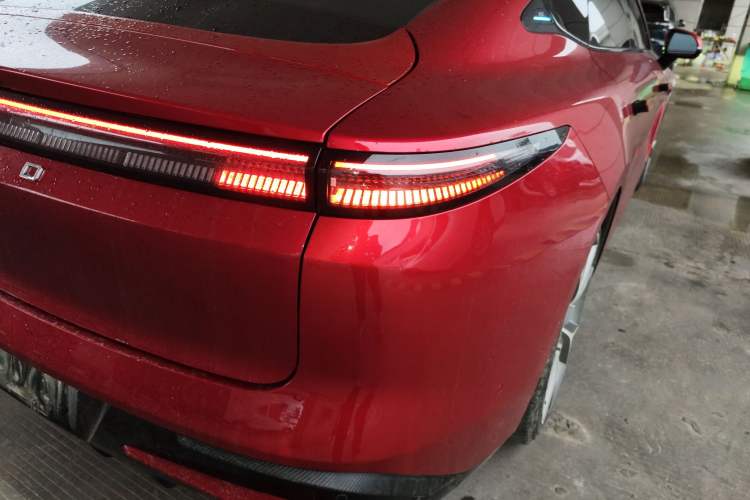 Used EXEED Star Era ES 2025 Pure Electric Pro Urban Driving Assistance 77 kWh Right Rear Taillight
