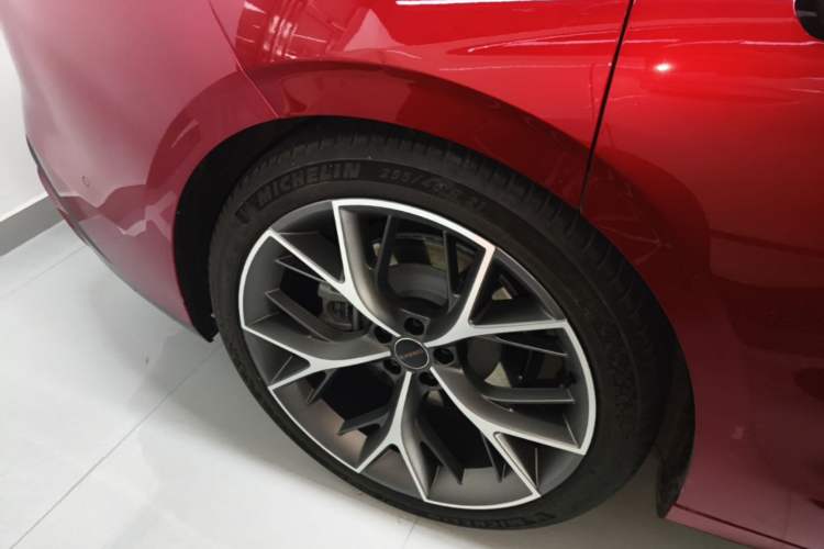 Used EXEED Star Era ES 2025 Pure Electric Pro Urban Driving Assistance 77 kWh Right Rear Wheel Hub