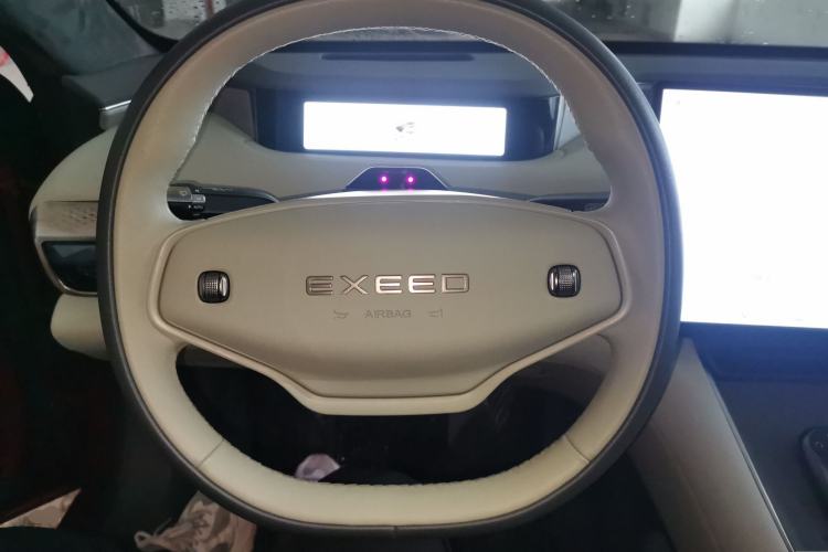 Used EXEED Star Era ES 2025 Pure Electric Ultra Flagship 100 kWh Steering Wheel
