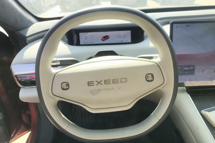 Used EXEED Star Era ES 2025 Pure Electric Pro Urban Driving Assistance 77 kWh Steering Wheel