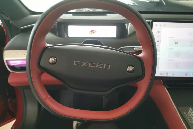 Used EXEED Star Era ES 2025 All-Electric Pro Four-Wheel Drive 77 kWh Steering Wheel