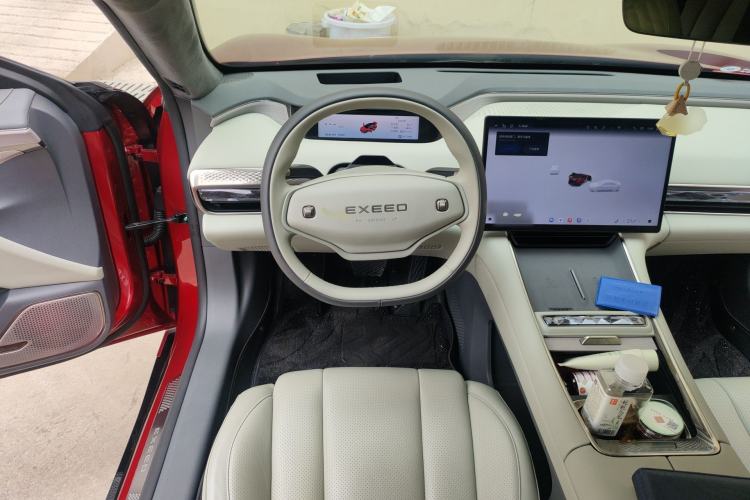 Used EXEED Star Era ES 2025 Pure Electric Ultra Flagship 100 kWh Steering Wheel