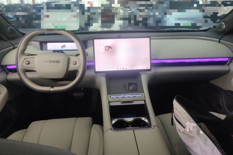 Used EXEED Star Era ES 2025 Extended-Range Pro High-Speed Driver Assistance Center Console