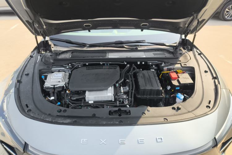 Used EXEED Star Era ES 2025 Extended-Range Pro High-Speed Driver Assistance Engine Bay