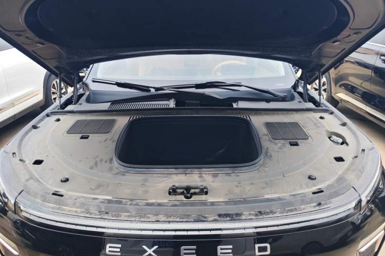 Used EXEED Star Era ET 2024 All-Electric 760 Max Engine Bay
