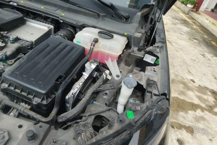 Used EXEED Star Era ET 2024 Range-Extended 200 Plus Engine Bay Left