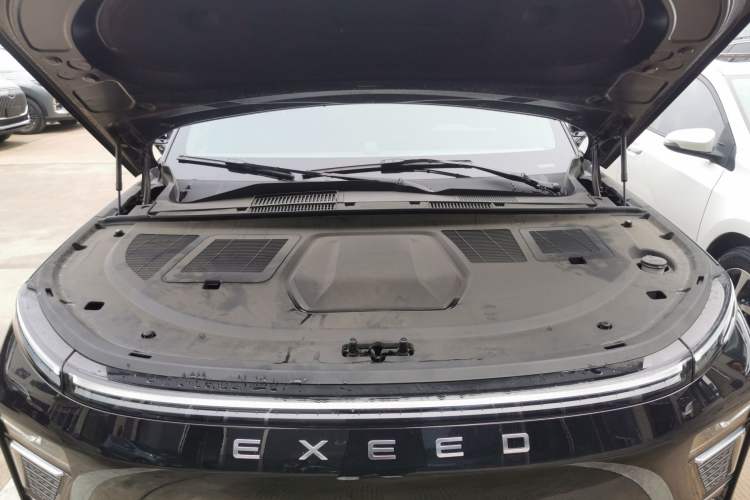 Used EXEED Star Era ET 2024 Extended-Range 240 Ultra All-Wheel Drive Engine Bay