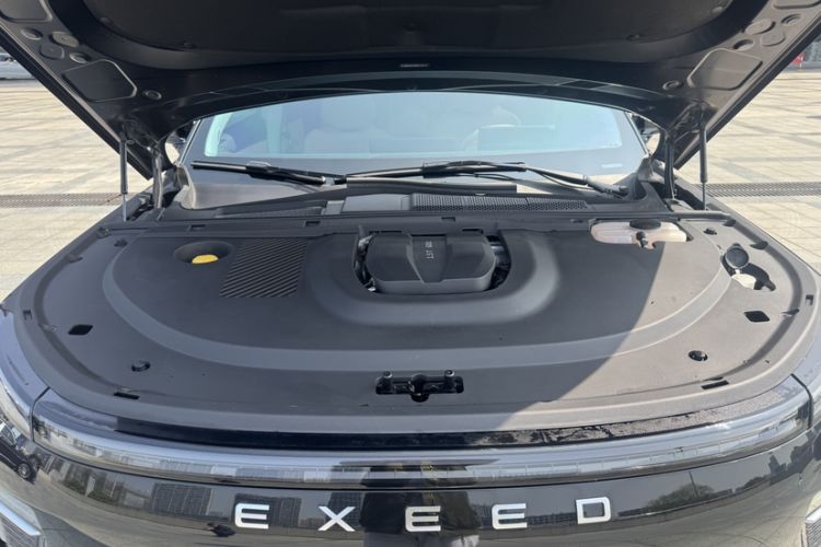 Used EXEED Star Era ET 2024 Range-Extended 200 Pro+ Engine Bay