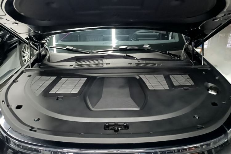 Used EXEED Star Era ET 2024 Extended-Range 240 Ultra All-Wheel Drive Engine Bay
