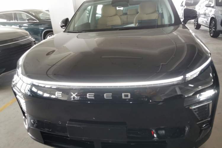 Used EXEED Star Era ET 2024 Range-Extended 200 Pro+ Exterior 1