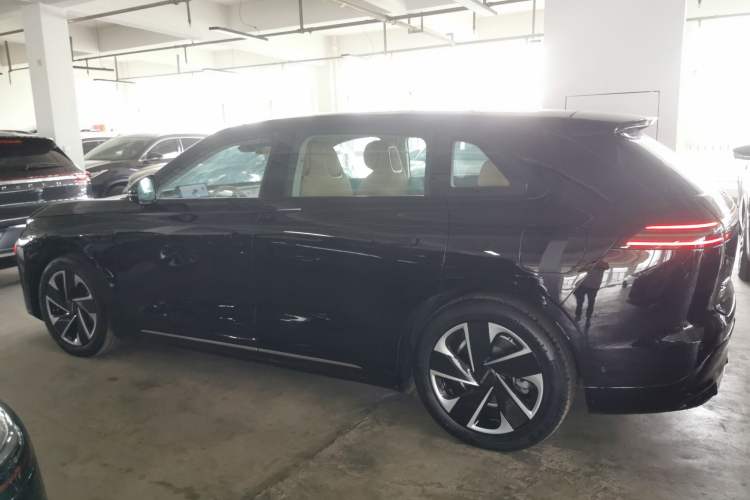 Used EXEED Star Era ET 2024 Range-Extended 200 Pro+ Exterior 3