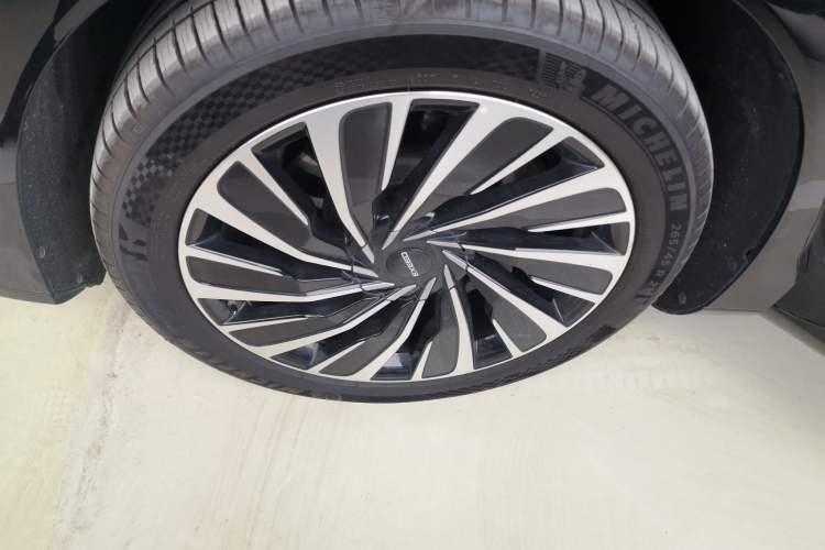 Used EXEED Star Era ET 2024 All-Electric 655 Ultra Exterior 4