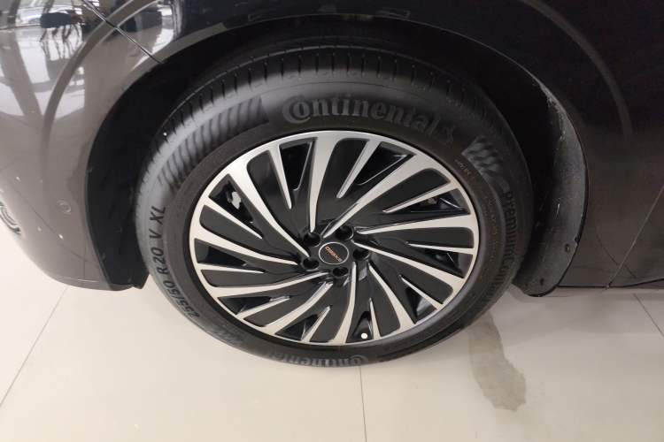 Used EXEED Star Era ET 2024 Extended-Range 240 Ultra All-Wheel Drive Exterior 4