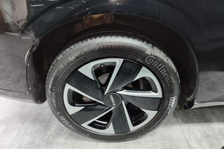 Used EXEED Star Era ET 2024 Range-Extended 200 Pro Exterior 5
