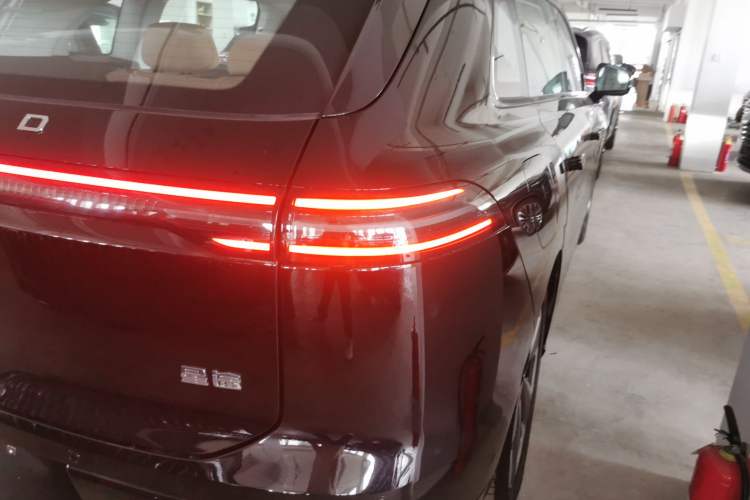 Used EXEED Star Era ET 2024 Range-Extended 200 Pro+ Exterior 6