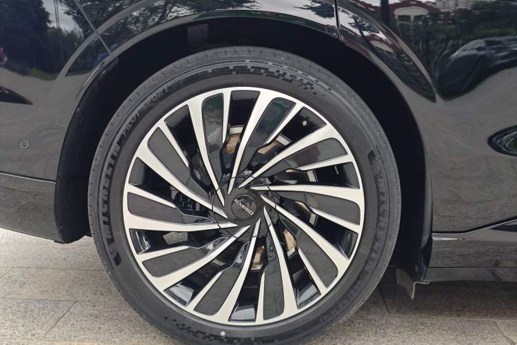 Used EXEED Star Era ET 2024 All-Electric 655 Ultra Exterior 7